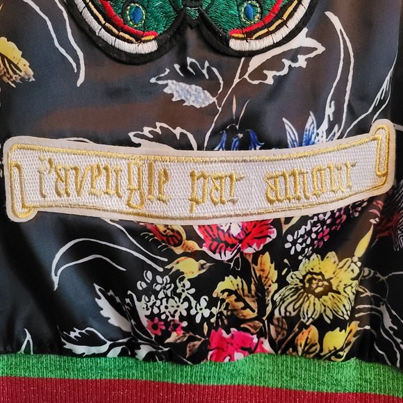FLORAL EMBROIDERED PARROTS & BUTTERFLY BOMBER JACKET Size Small - Picture 11 of 15